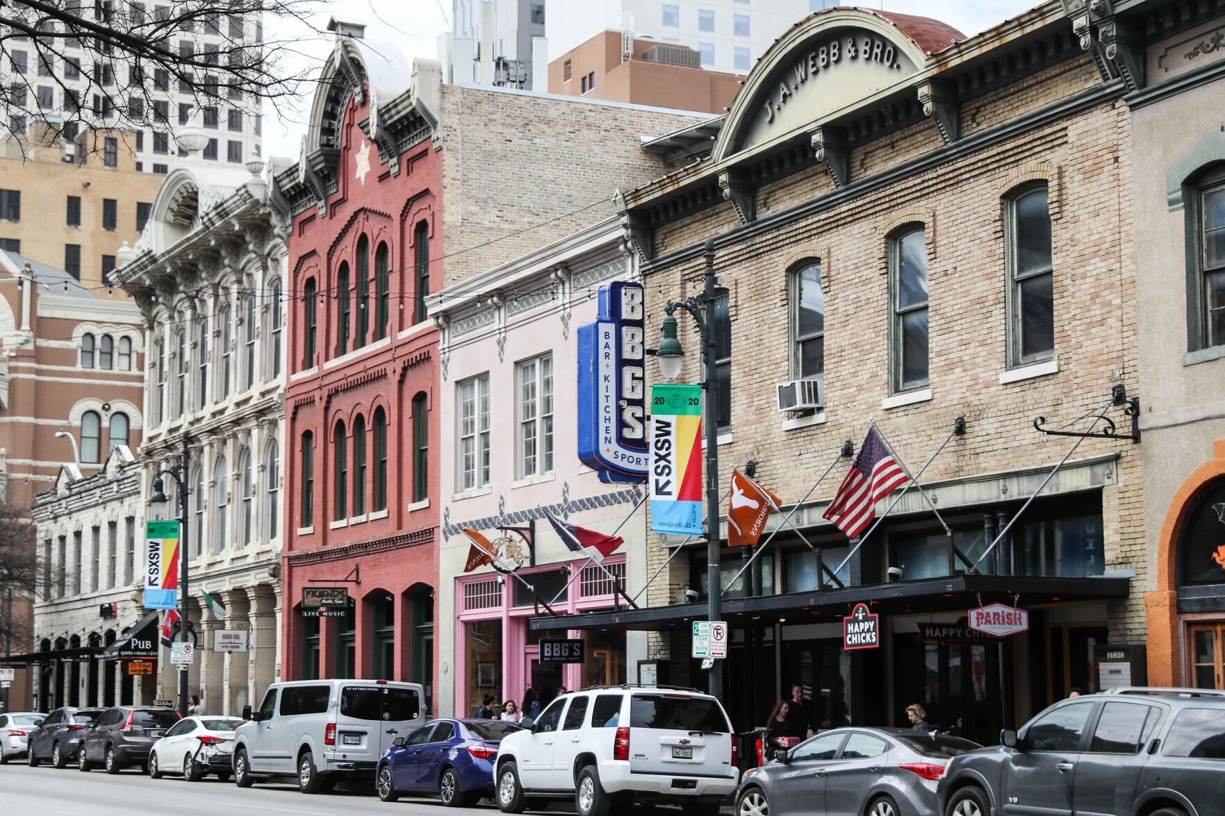 Cities such as Austin, Texas, pictured here, provide flexibility to change jobs and meet partners and friends.